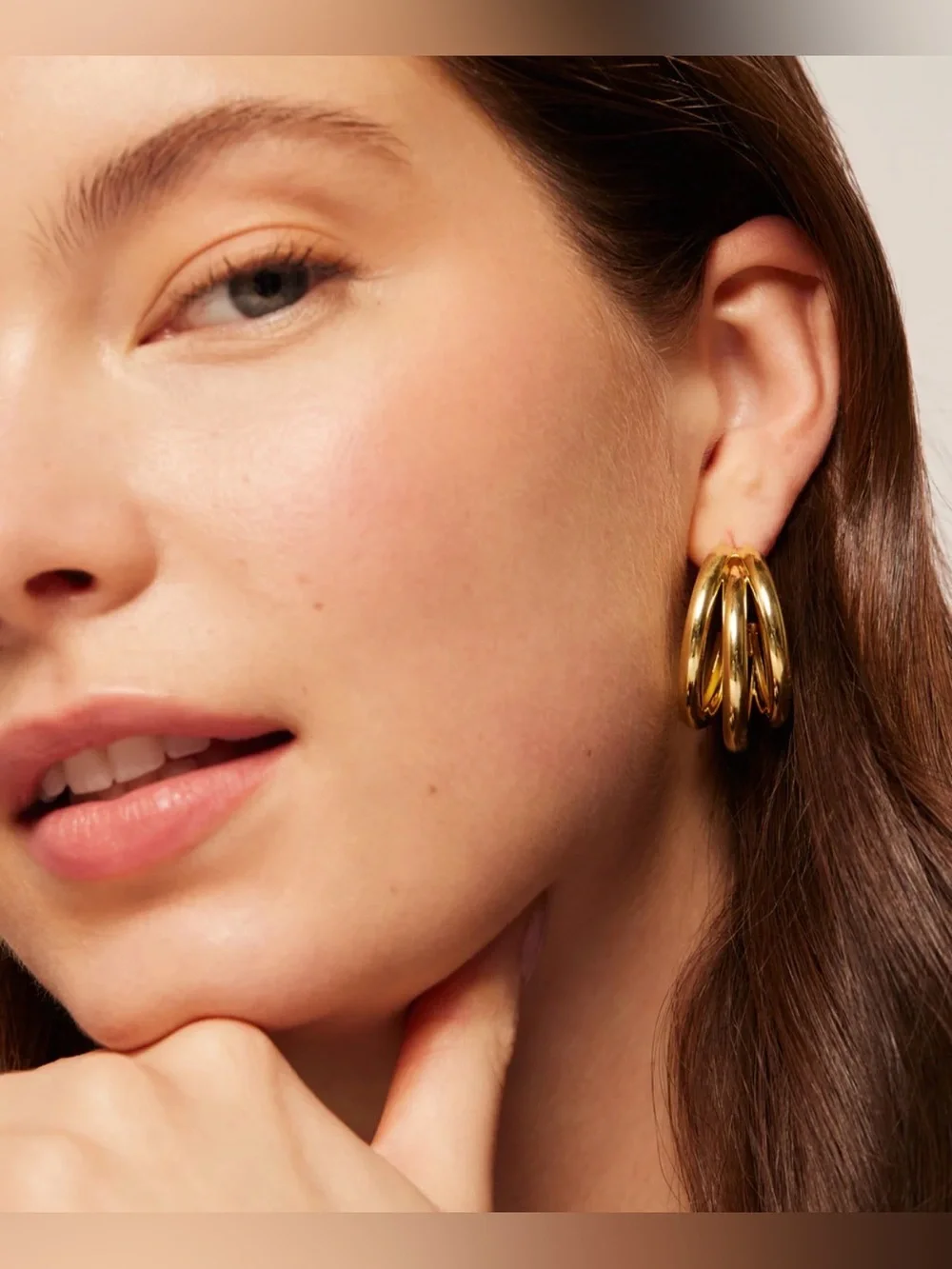 Pavoi Triple Multi Loop Earrings. Brand New!